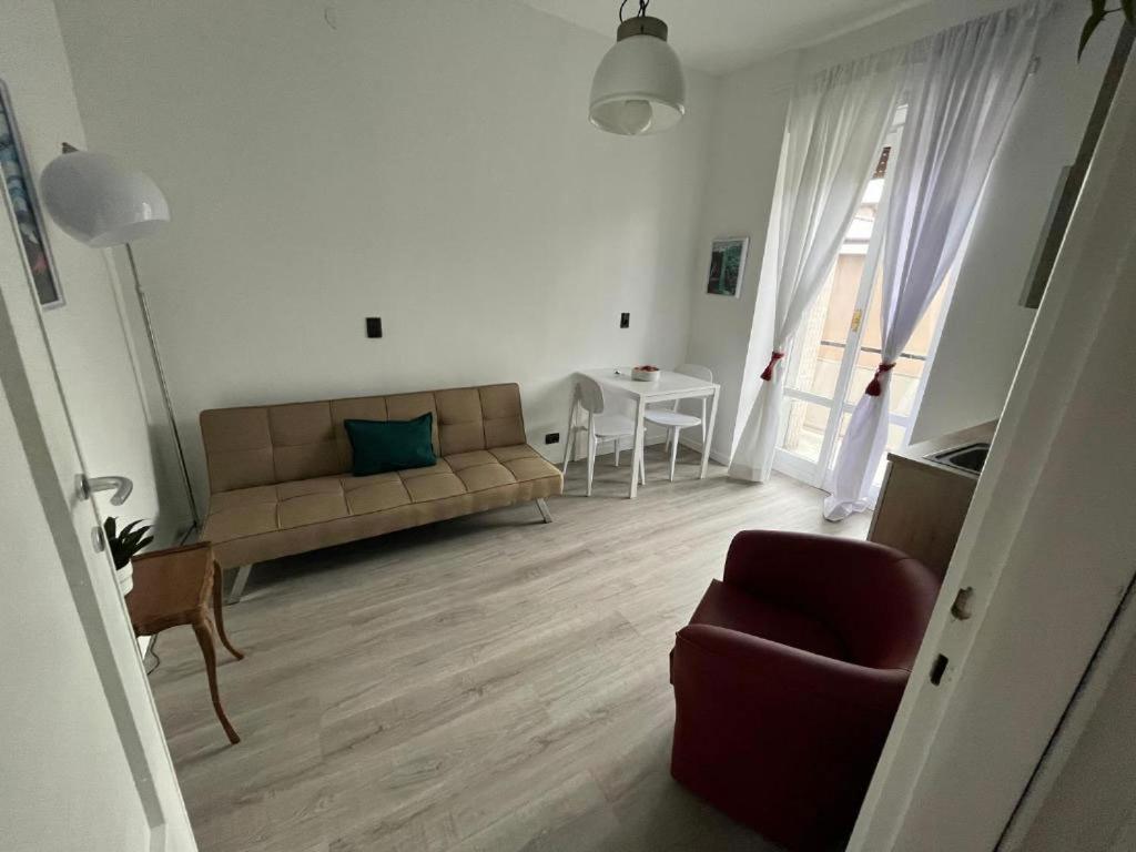 Olimpia Fidias Bilocale Isola Apartment มิลาน ภายนอก รูปภาพ